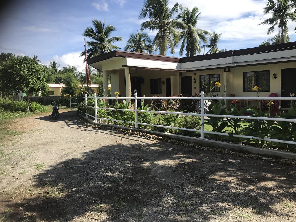 Irish Lodge Panglao City Exterior foto