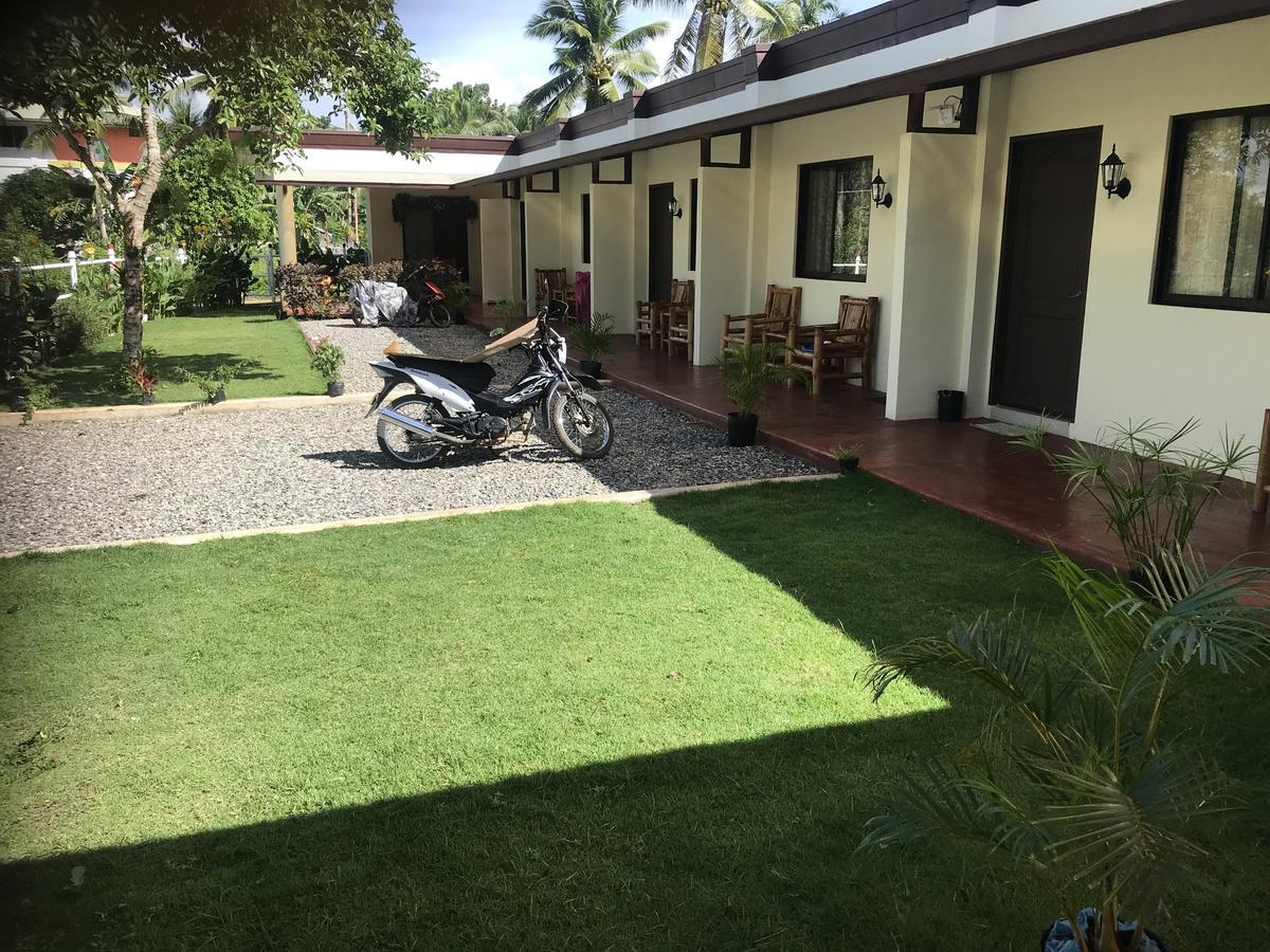 Irish Lodge Panglao City Exterior foto